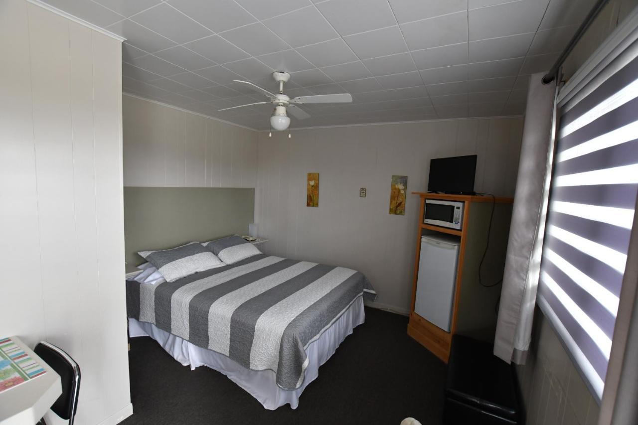 Motel Riviere Trois Pistoles Exterior photo